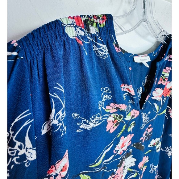 Fun2Fun Stitch Fix Top Small Navy Floral Blouse 3/4 Sleeve NWOT - Picture 5 of 8